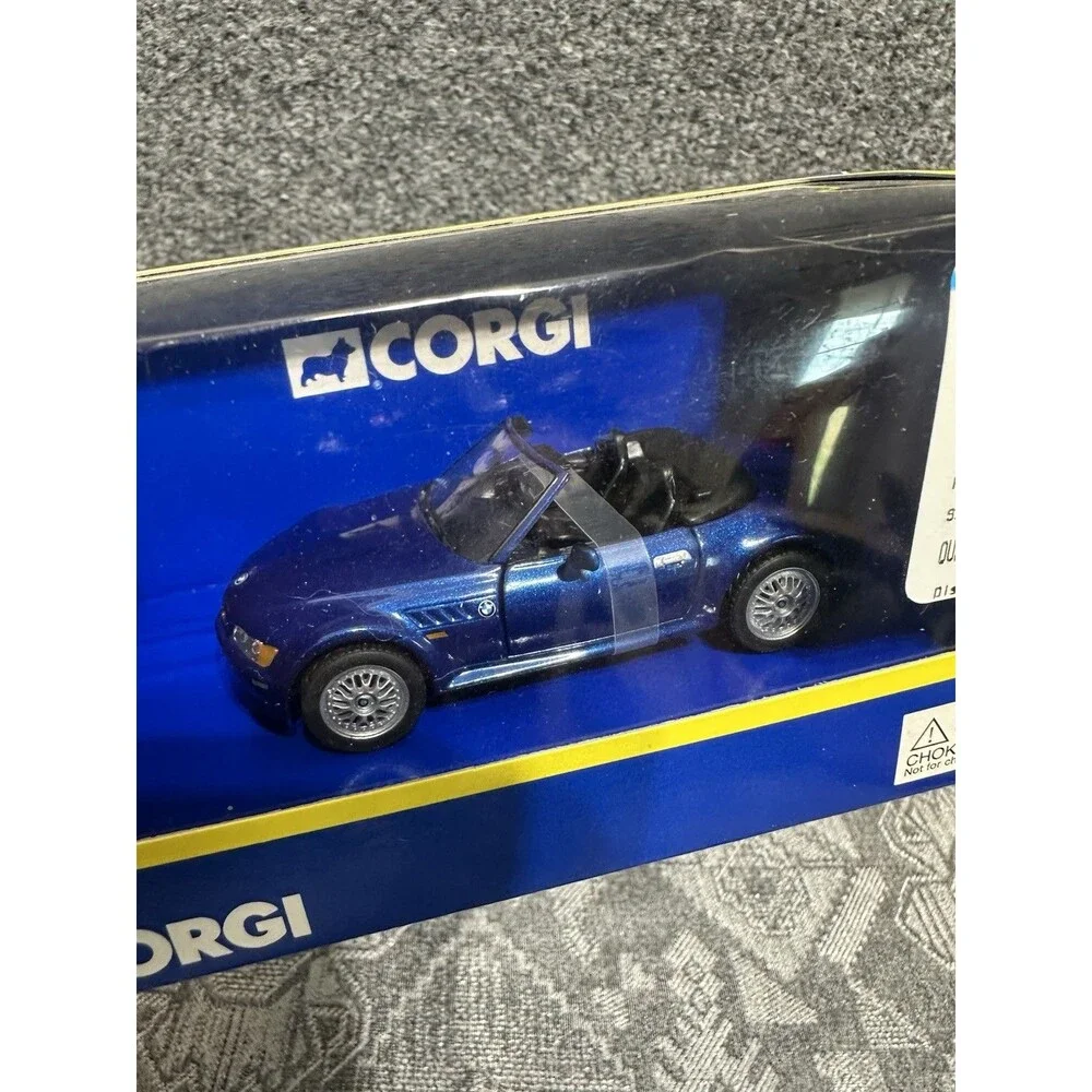 Corgi Audi A4 Touring Race Car Die Cast 1:43 Scale 2003 20+ Y/O SEALED NEW